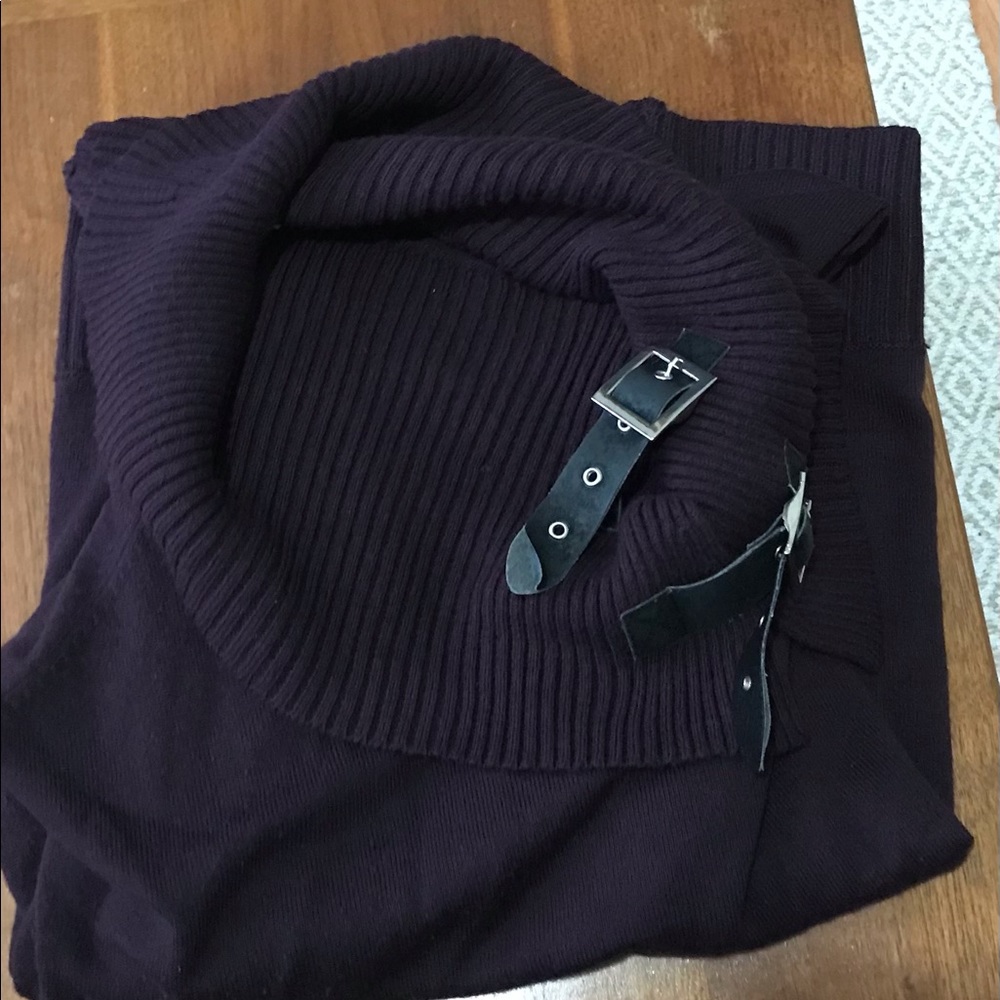 Long sweater with fancy belt on side of collar